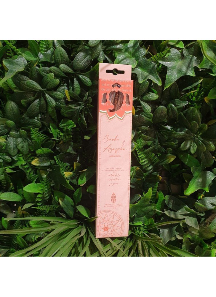 Caoba y Azafrán: Incienso estuchado Hindú